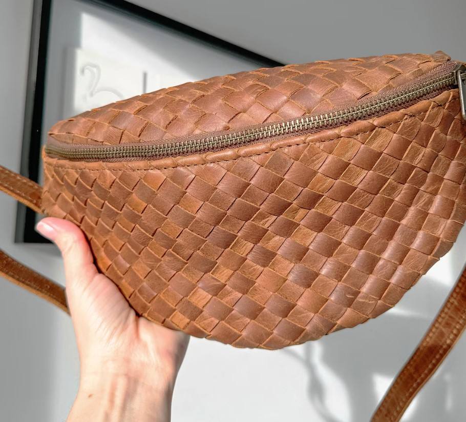 Warm Brown Hand Woven Leather Zipper Adjustable Crossbody Waist Daily Bag